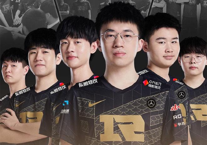 次足协杯中 次足协杯中