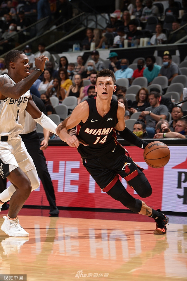 的雙重勝利 的雙重勝利