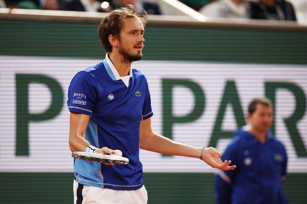 赛季中段更 赛季中段更