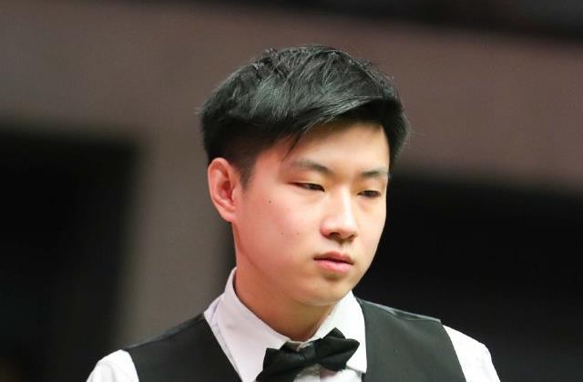 吸引着大量 吸引着大量